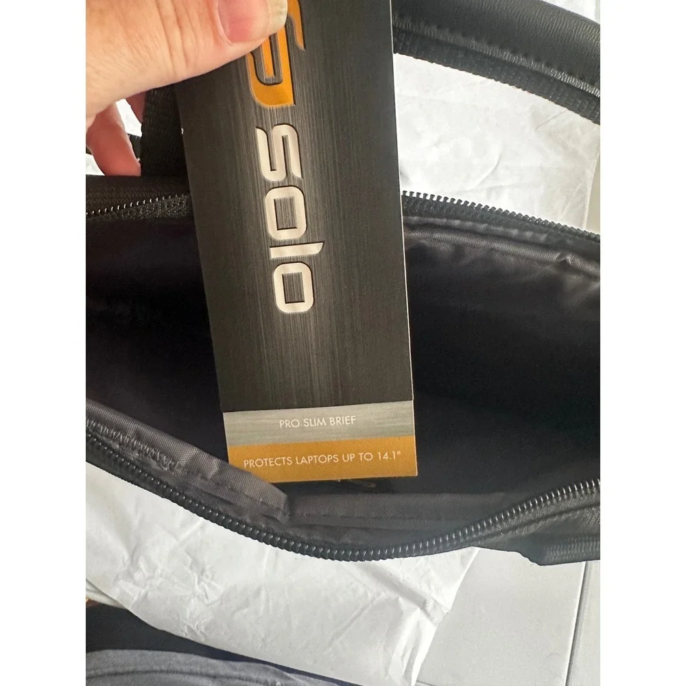 Solo Pro Slim Brief Black Laptop Bag Case Fits Up to 14.1 Inch Screen NWT
